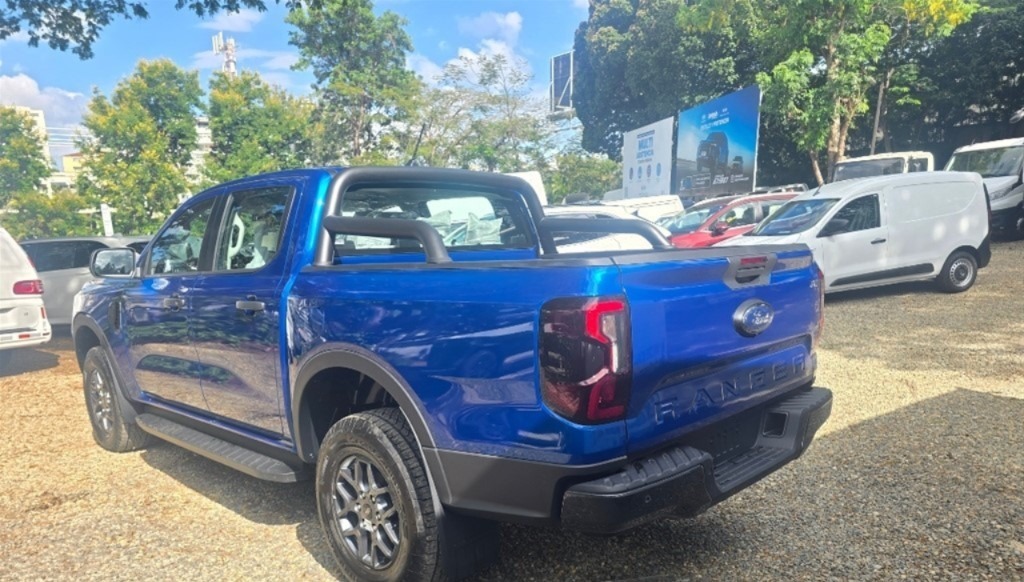 carros.charlies.dealer.camioneta.ford_.ranger.xlt.2026.us58950.azul_.1