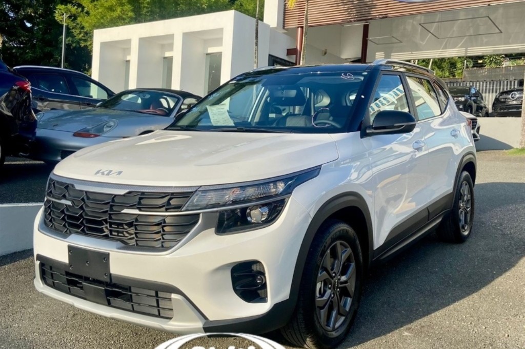 carros.charlies.dealer.kia_.seltos.2026.blanca.us28490.2