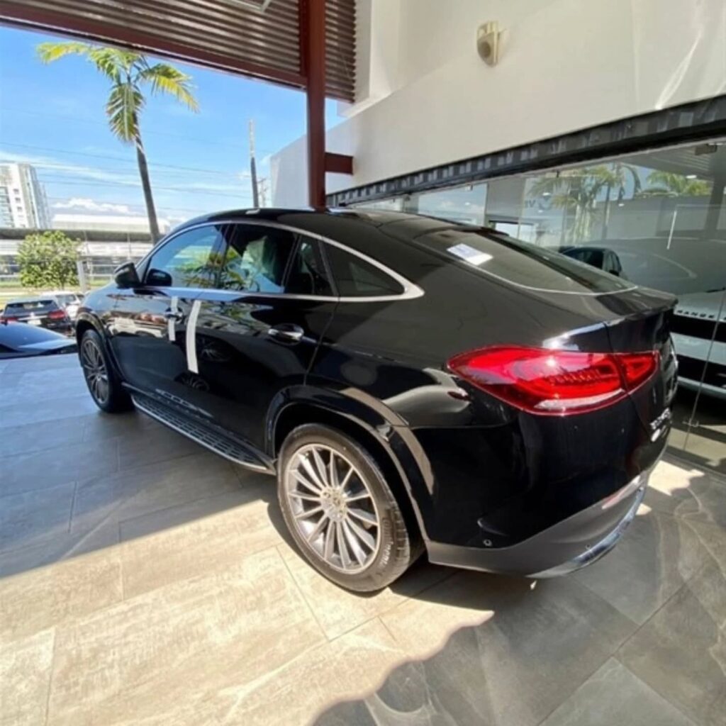 carros.charlies.dealer.mercedes.benz_.gle450.2025us129900.8-1