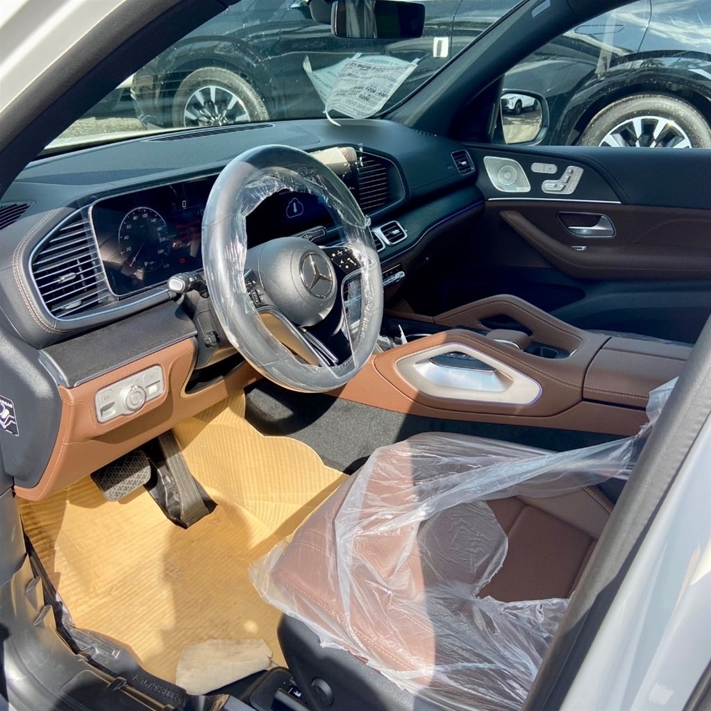 carros.charlies.dealer.mercedes.benz_.gle4matic.2025.us129.900.2