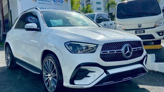 carros.charlies.dealer.mercedes.benz_.gle4matic.2025.us129.900.4-4