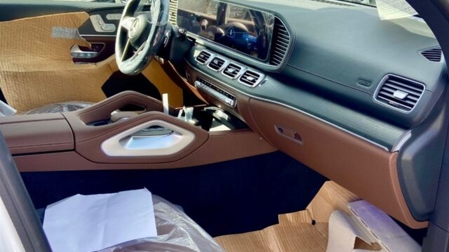 carros.charlies.dealer.mercedes.benz_.gle4matic.2025.us129.900.5