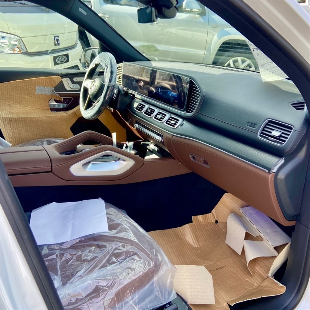 carros.charlies.dealer.mercedes.benz_.gle4matic.2025.us129.900.5