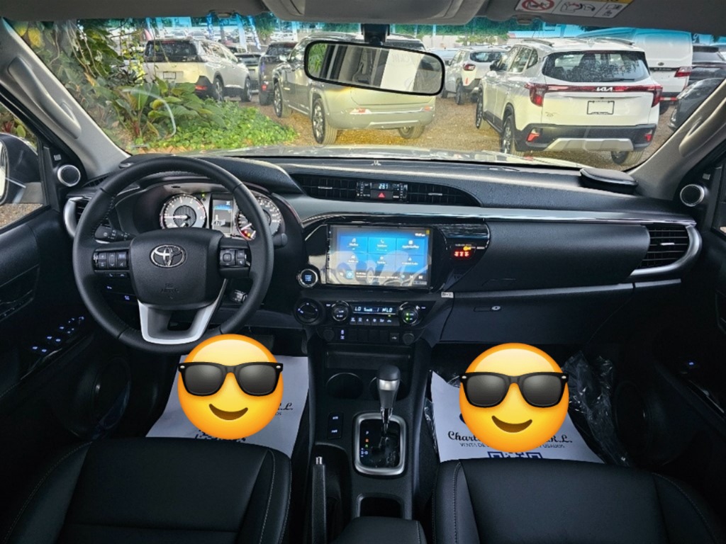 carros.charlies.dealer.toyota.hilux_.limited.2015us63900.5